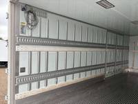 日野レンジャー冷凍車（冷蔵車）中型（4t）[写真09]