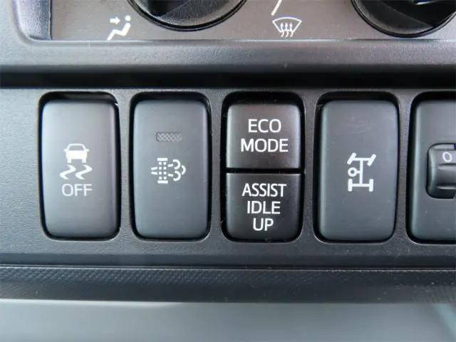 日野デュトロタンク車（タンクローリー）小型（2t・3t）[写真13]