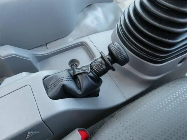 日野デュトロタンク車（タンクローリー）小型（2t・3t）[写真17]