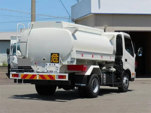 日野デュトロタンク車（タンクローリー）小型（2t・3t）[写真02]