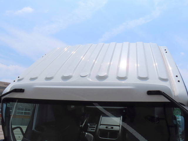 いすゞフォワードキャリアカー中型（4t）[写真13]