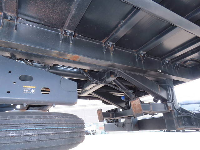 いすゞフォワードキャリアカー中型（4t）[写真18]