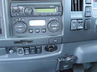 いすゞフォワードキャリアカー中型（4t）[写真30]