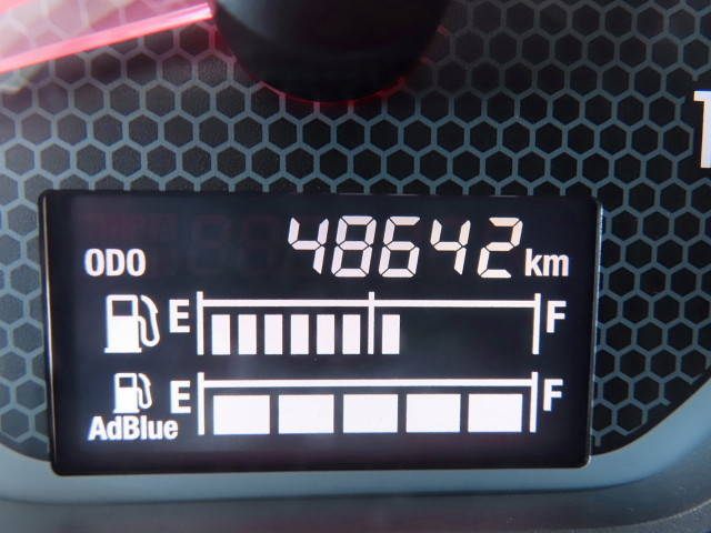 いすゞフォワードキャリアカー中型（4t）[写真34]