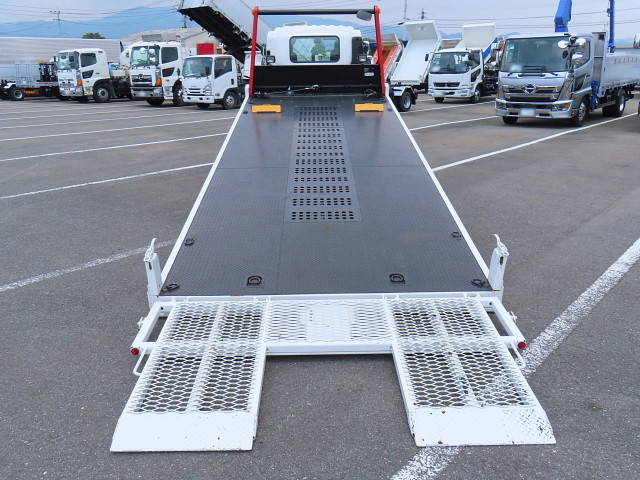 いすゞフォワードキャリアカー中型（4t）[写真05]