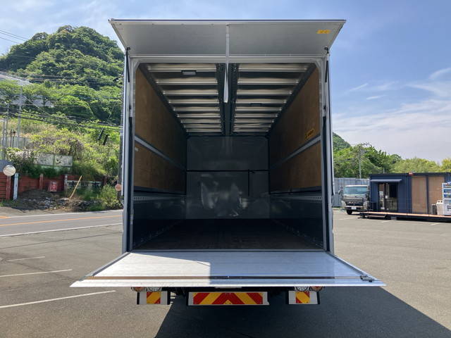 いすゞフォワードアルミウイング中型（4t）[写真11]