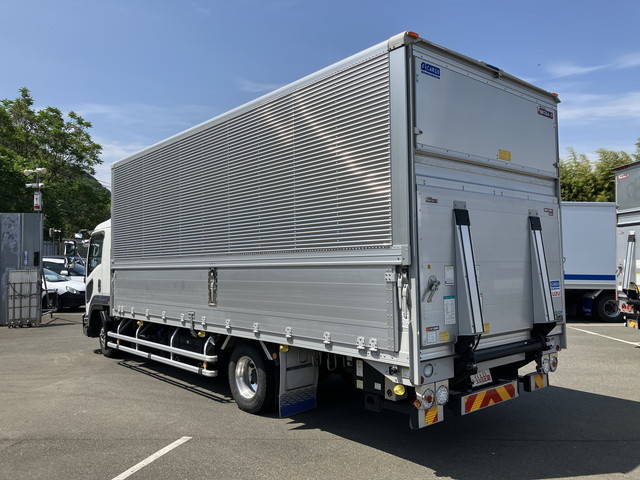 いすゞフォワードアルミウイング中型（4t）[写真04]