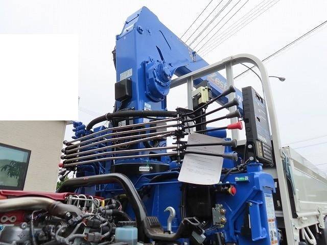 中古クレーン4段 トヨタ 兵庫・島根・和歌山 ダイナ（2KG-XZU605