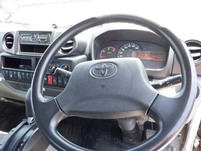 トヨタその他の車種平ボディ小型（2t・3t）[写真31]