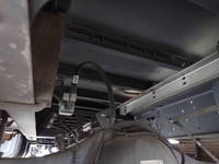 いすゞフォワードアルミウイング中型（4t）[写真19]