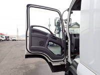 いすゞフォワードアルミウイング中型（4t）[写真32]