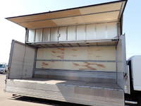 いすゞフォワードアルミウイング中型（4t）[写真41]