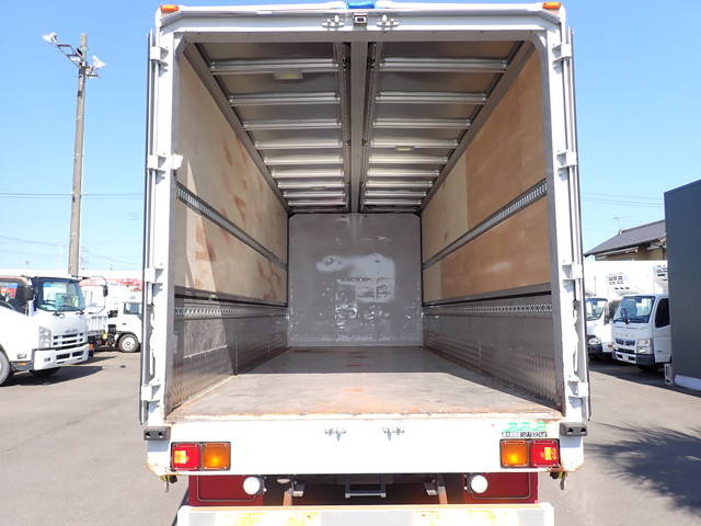 いすゞフォワードアルミウイング中型（4t）[写真05]