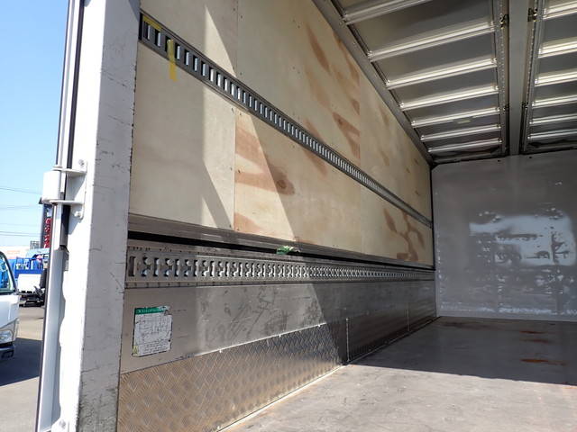 いすゞフォワードアルミウイング中型（4t）[写真06]