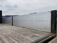 いすゞフォワードアルミブロック中型（4t）[写真13]