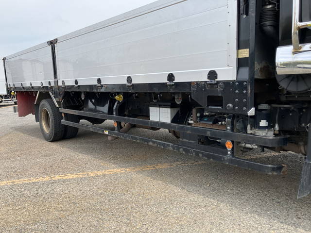 いすゞフォワードアルミブロック中型（4t）[写真17]