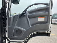 いすゞフォワードアルミブロック中型（4t）[写真31]