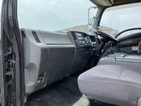 いすゞフォワードアルミブロック中型（4t）[写真32]