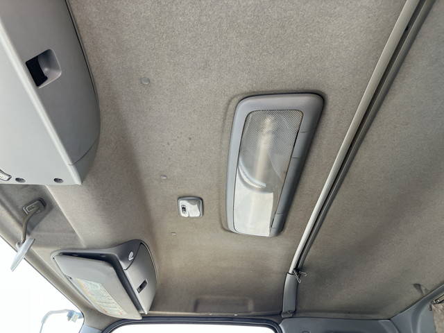 いすゞフォワードアルミブロック中型（4t）[写真33]