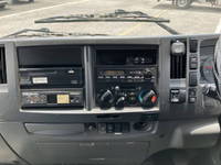 いすゞフォワードアルミブロック中型（4t）[写真37]