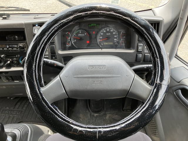 いすゞフォワードアルミブロック中型（4t）[写真37]