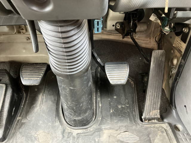 いすゞフォワードアルミブロック中型（4t）[写真39]