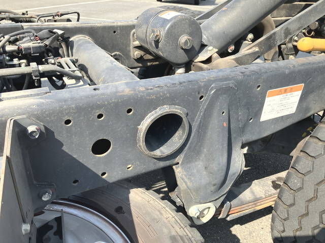 三菱ふそうキャンターダンプ小型（2t・3t）[写真22]