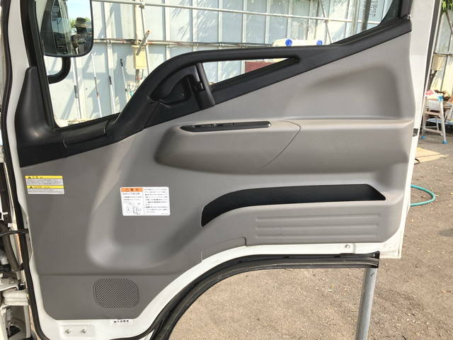 三菱ふそうキャンターダンプ小型（2t・3t）[写真31]