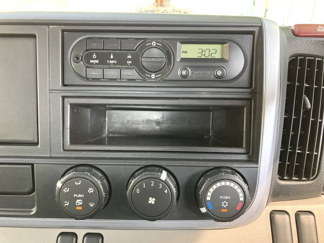 三菱ふそうキャンターダンプ小型（2t・3t）[写真38]