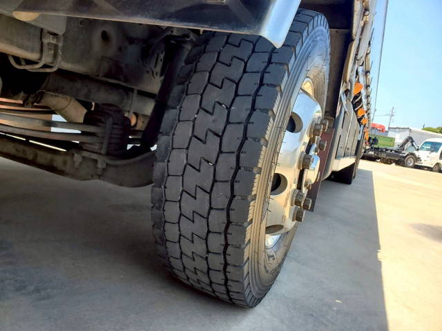 三菱ふそうスーパーグレートアルミブロック大型（10t）[写真24]