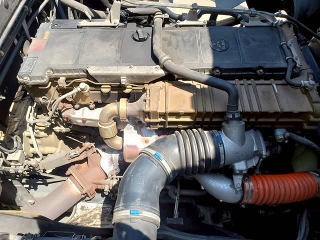 三菱ふそうスーパーグレートアルミブロック大型（10t）[写真26]