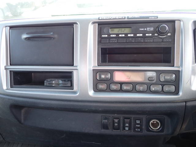 日野レンジャークレーン6段中型（4t）[写真33]