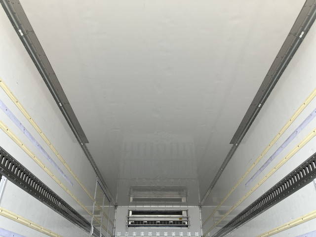 いすゞフォワード冷凍車（冷蔵車）増トン（6t・8t）[写真10]