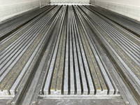 いすゞフォワード冷凍車（冷蔵車）増トン（6t・8t）[写真14]