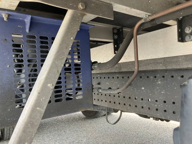 いすゞフォワード冷凍車（冷蔵車）増トン（6t・8t）[写真23]