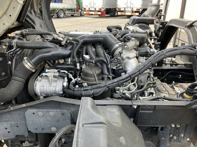 いすゞフォワード冷凍車（冷蔵車）増トン（6t・8t）[写真26]