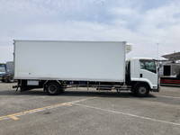 いすゞフォワード冷凍車（冷蔵車）増トン（6t・8t）[写真06]