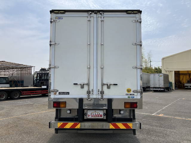 いすゞフォワード冷凍車（冷蔵車）増トン（6t・8t）[写真08]