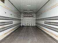 いすゞフォワード冷凍車（冷蔵車）中型（4t）[写真12]