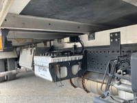 いすゞフォワード冷凍車（冷蔵車）中型（4t）[写真26]