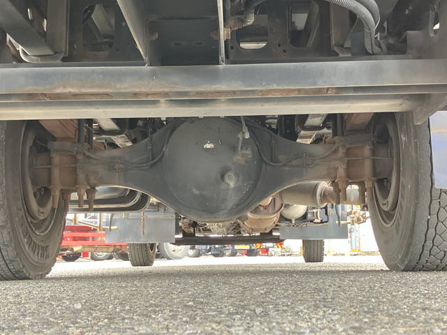 いすゞフォワード冷凍車（冷蔵車）中型（4t）[写真27]