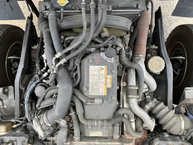 いすゞフォワード冷凍車（冷蔵車）中型（4t）[写真28]