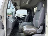 いすゞフォワード冷凍車（冷蔵車）中型（4t）[写真33]