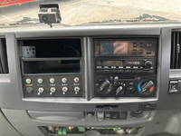 いすゞフォワード冷凍車（冷蔵車）中型（4t）[写真40]