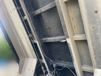 三菱ふそうスーパーグレートダンプ大型（10t）[写真10]