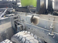 三菱ふそうスーパーグレートダンプ大型（10t）[写真13]