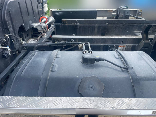 三菱ふそうスーパーグレートダンプ大型（10t）[写真19]