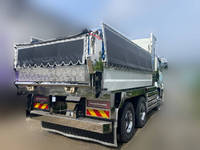 三菱ふそうスーパーグレートダンプ大型（10t）[写真02]