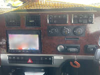 三菱ふそうスーパーグレートダンプ大型（10t）[写真37]