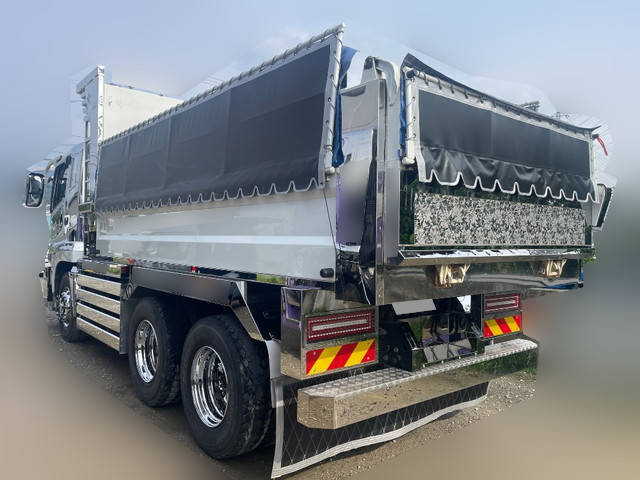 三菱ふそうスーパーグレートダンプ大型（10t）[写真04]